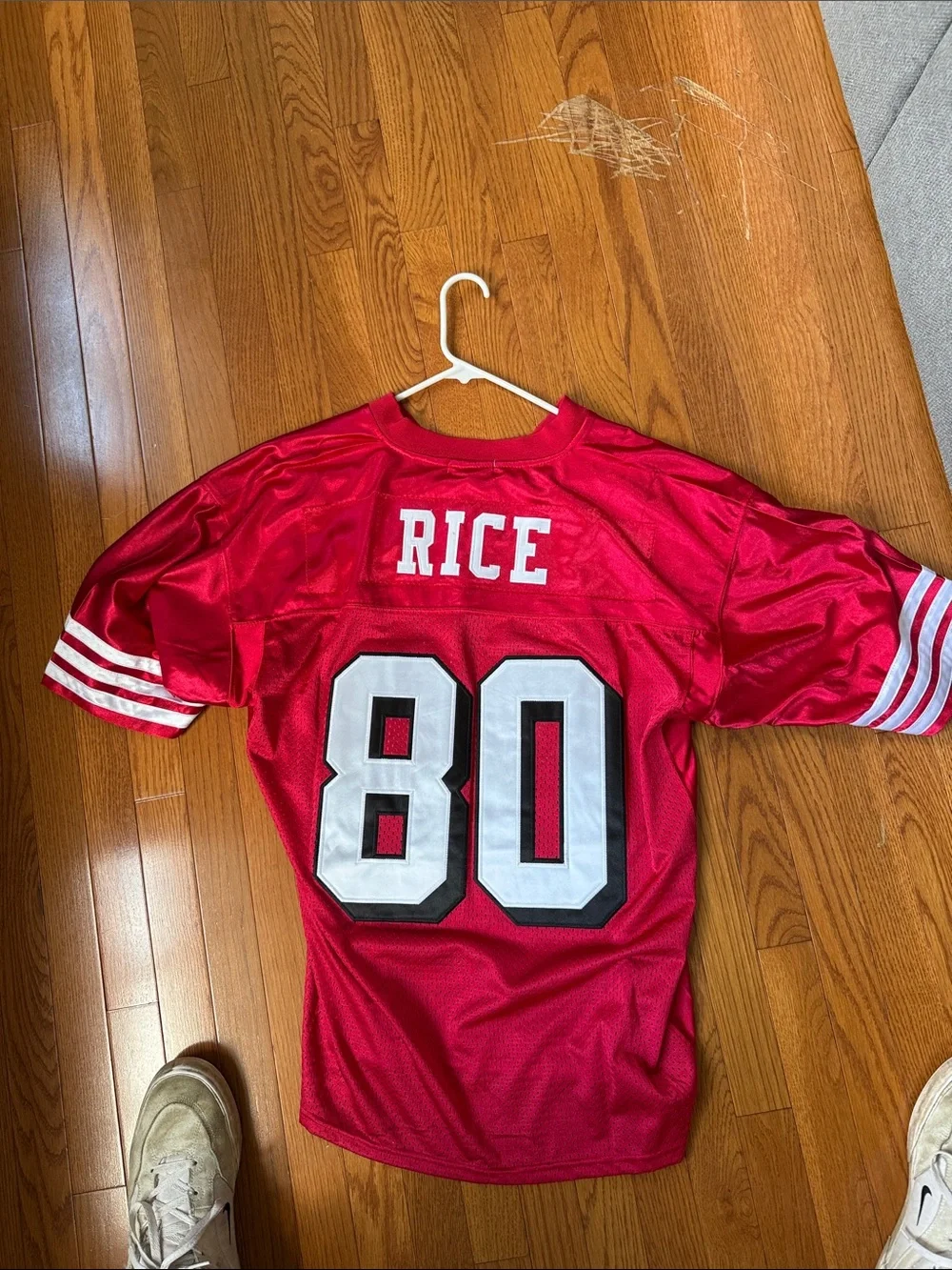 Throw back Jerry Rice Jersey - Picture 2 of 2